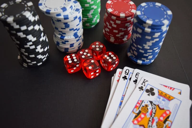 玩网上三公的三点技巧-棋牌技巧-棋牌策略-棋牌论坛